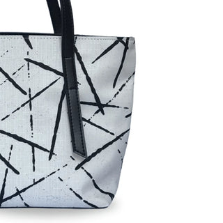 Grid Tote