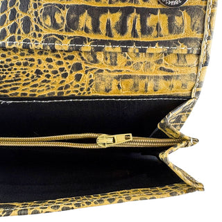Leather Clutch With Moving Handle Crocodile Lime